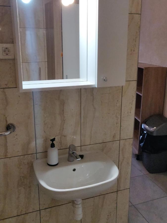 Rooms- Denis سبليت الغرفة الصورة