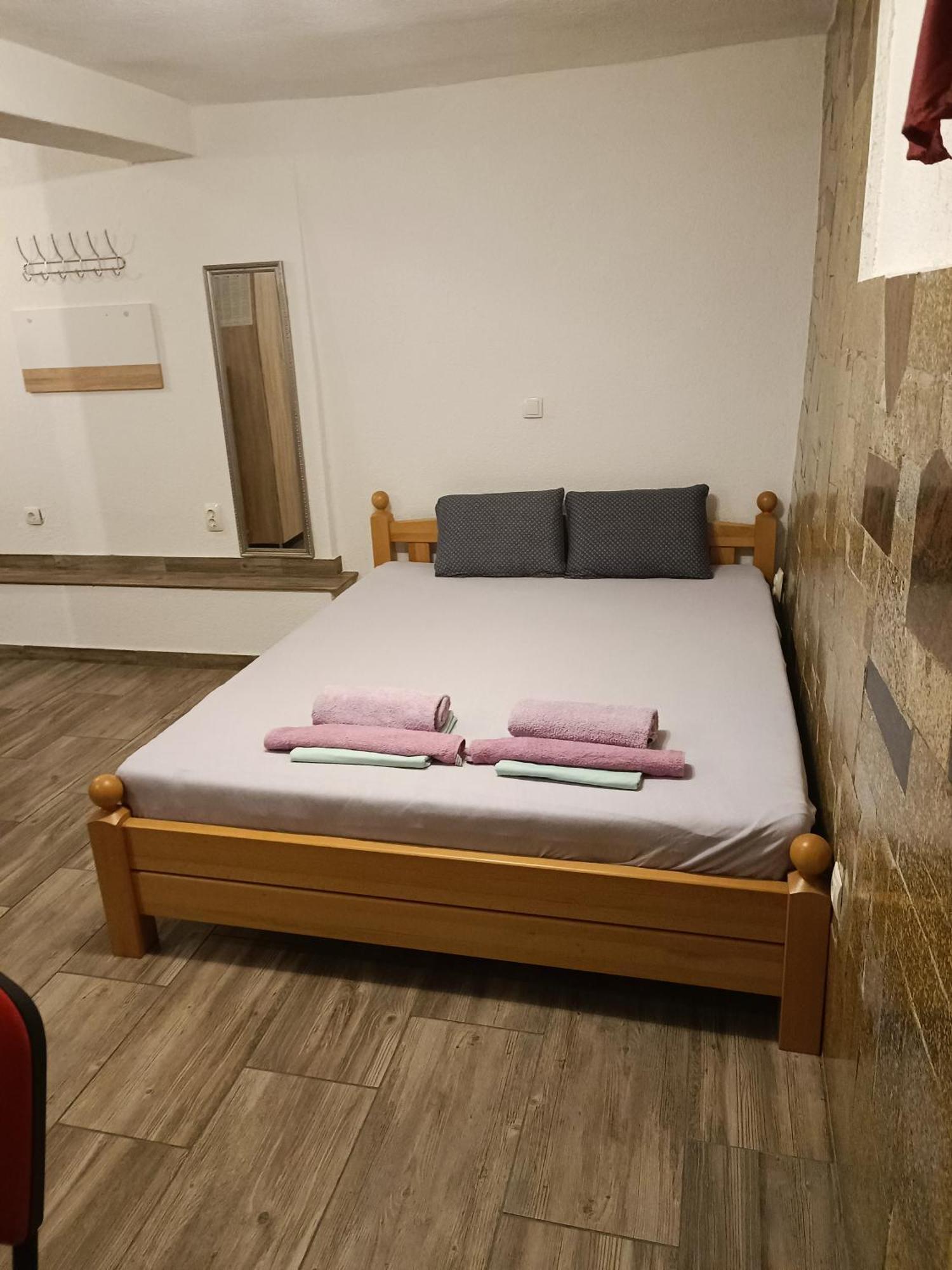 Rooms- Denis سبليت الغرفة الصورة